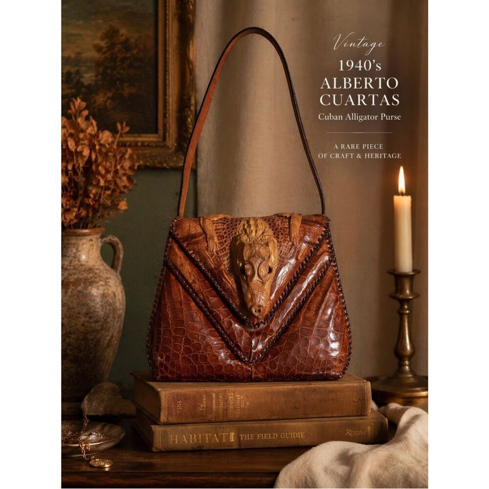 Vintage 1940's Alberto Cuartas Cuban Alligator Purse